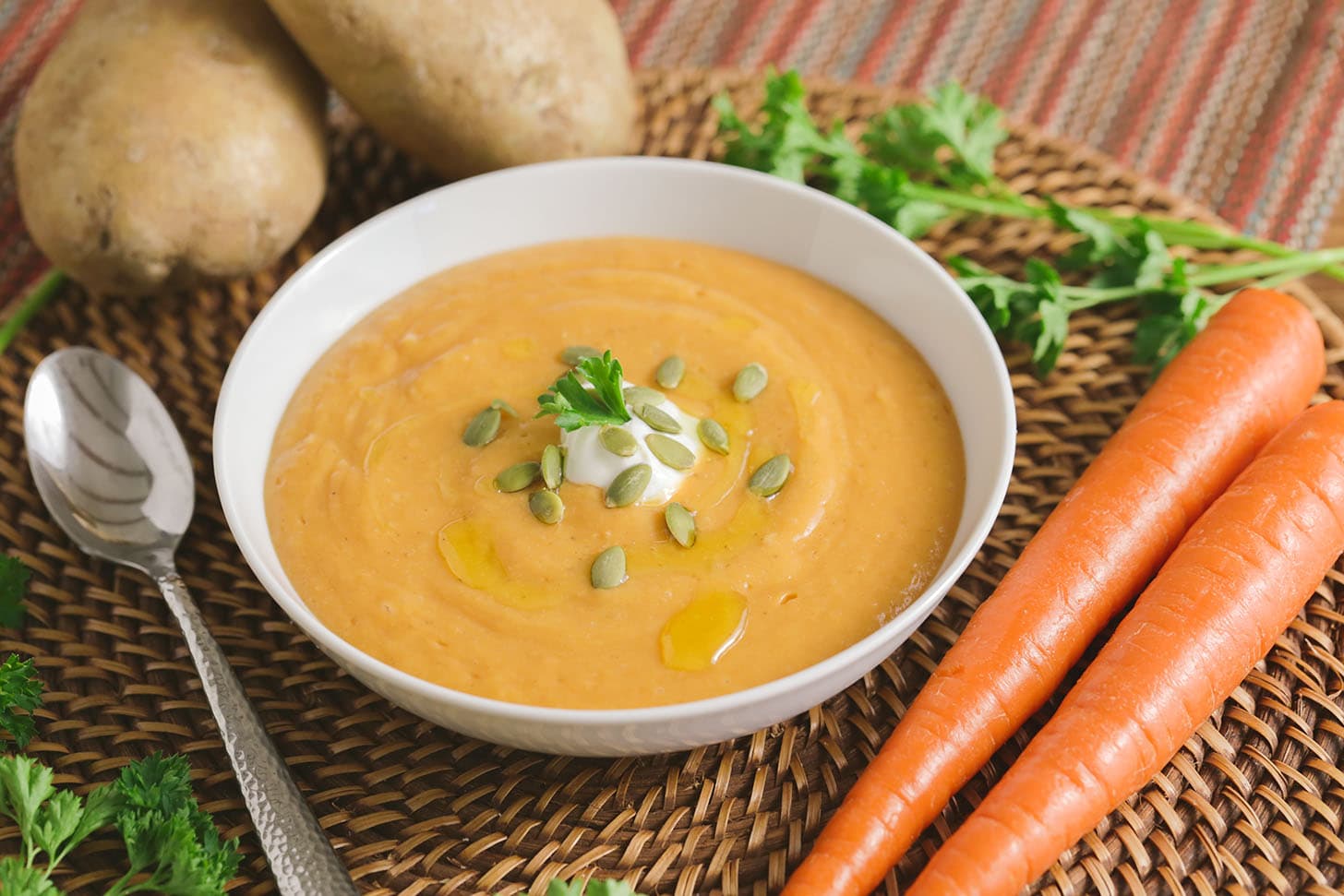 Easy Veggie Soup: A Nutritious and Delicious One-Pot Meal