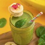 How to make spinach banana smoothie