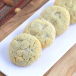 Low Carb White Chocolate Macadamia Nut Cookies