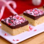 Chocolate Peppermint Shortbread Bars, gluten free shortbread, chocolate shortbread, almond flour shortbread, low carb holiday desserts