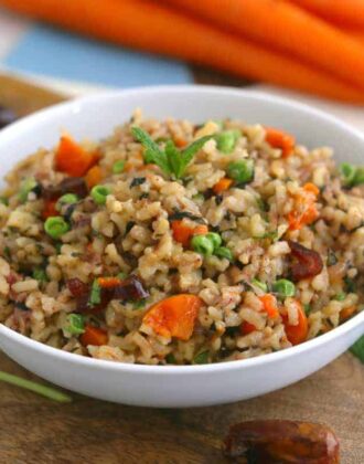 Instant Pot Risotto Recipe, vegetable risotto, healthy risotto, risotto instant pot, how to make risotto, instant pot recipes, best instant pot recipes, healthy instant pot recipes, instant pot dinners, instant pot meals, vegan pressure cooker recipes, spring vegetable risotto