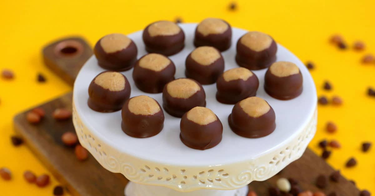 5 Ingredient Peanut Butter Buckeyes Recipe - Mind Over Munch