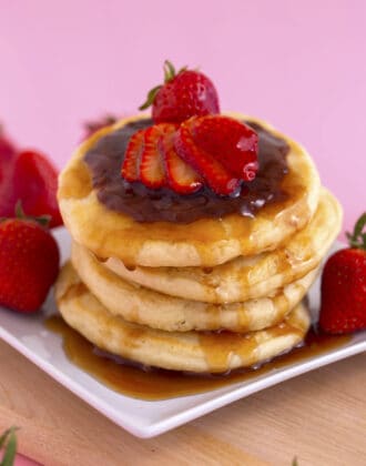 Fluffy Vegan Pancakes Recipe