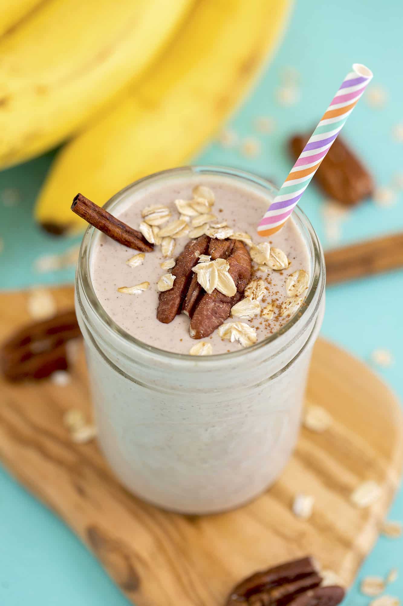 Toasted Pecan & Oatmeal Smoothie - Mind Over Munch