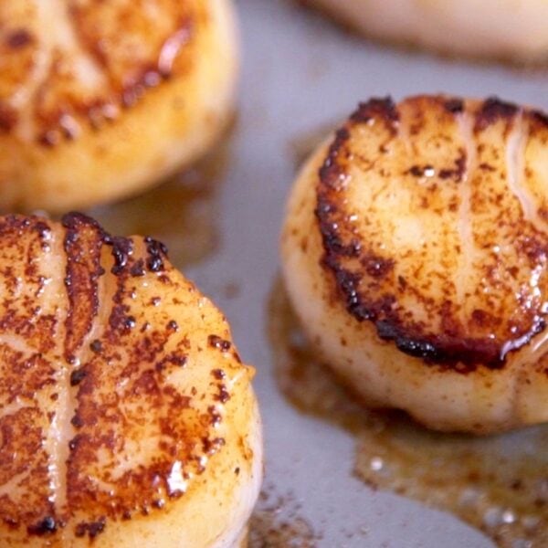 Easy 10Minute Pan Seared Scallops in Butter Mind Over Munch
