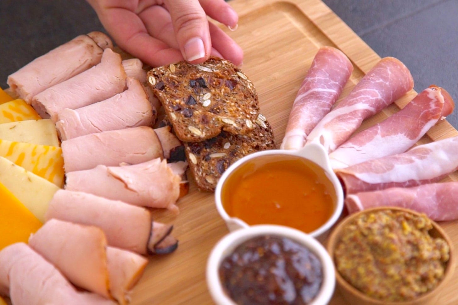 How to Make the Ultimate Charcuterie Board Mind Over Munch