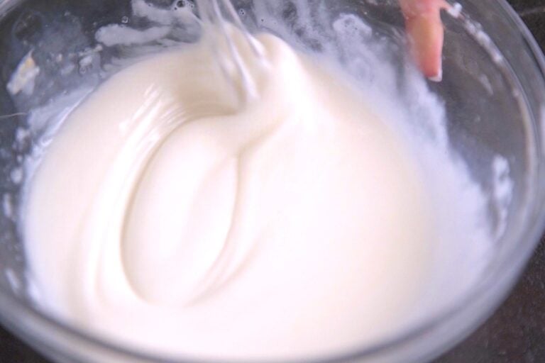 Easy 3Ingredient Powdered Sugar Icing Mind Over Munch